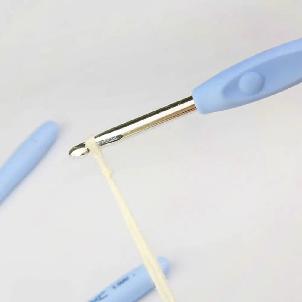 Nuove ferri da maglia con manico morbido Ferri da uncinetto multidimensione in alluminio Ganci lunghi per uncinetto Accessori per cucire fai da te
