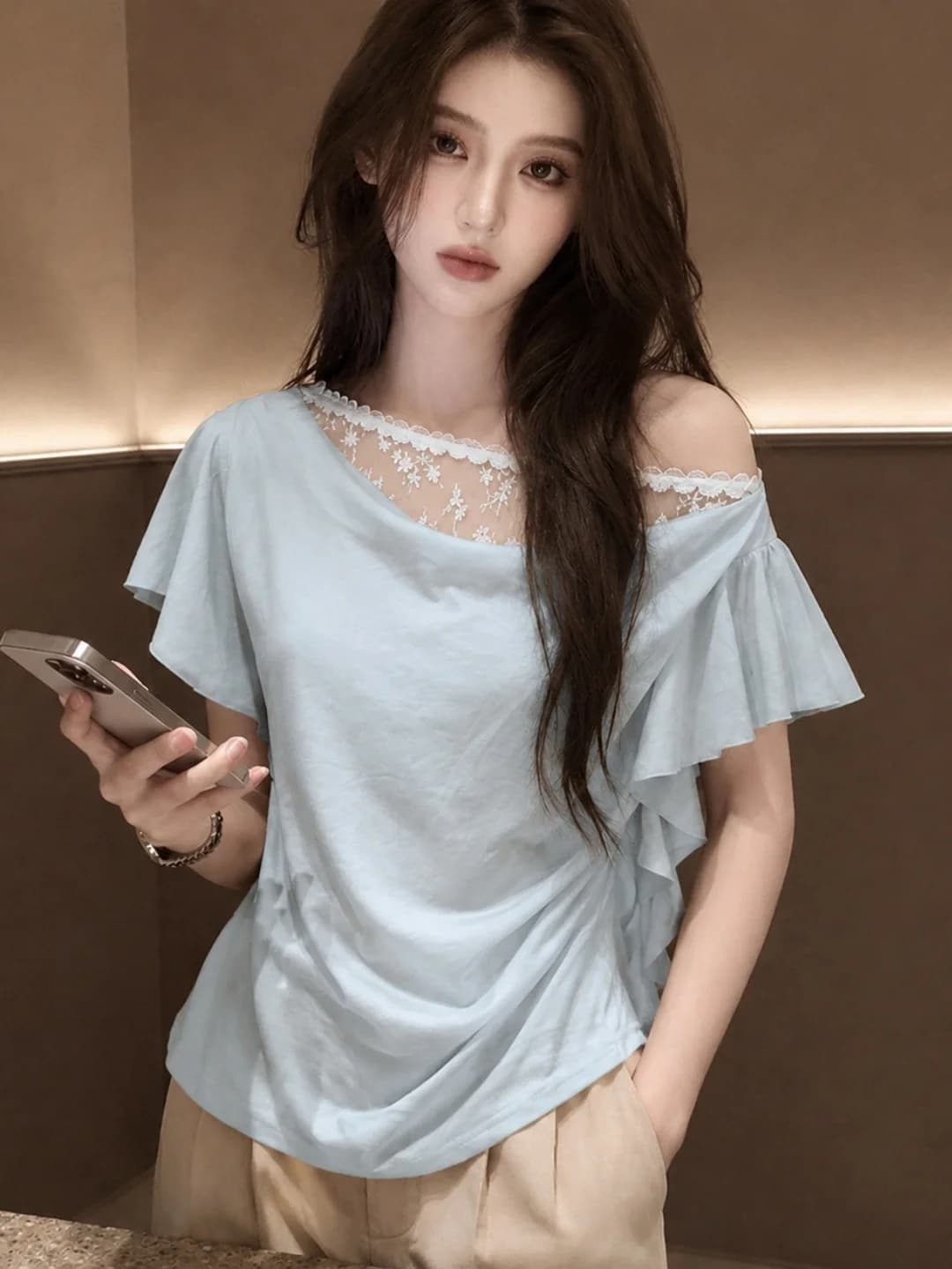 Korean Style Sweet Lace Splice Slimming T-Shirt Short Sleeve Bordered Shoulder Summer 2026 Elegant Cap Sleeve Top