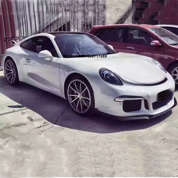 Kit Carrozzeria per Porsche 911 (991) Carrera: Paraurti Anteriore, Paraurti Posteriore, Minigonne Laterali, Spoiler Alettone, Labbro Anteriore, Diffusore Posteriore - Facelift