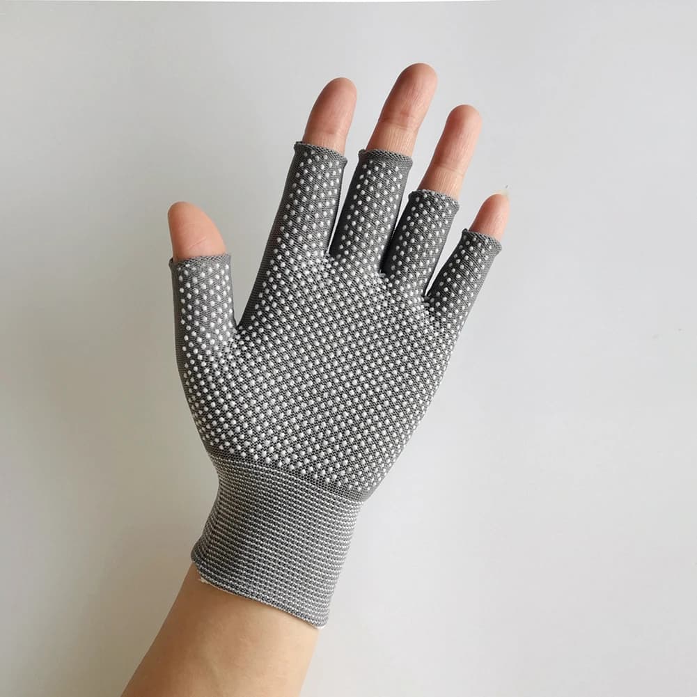Cycling Gloves Half Fins Breathable, Nylon Anti-slip Fishing Gloves, Gym Gloves and Cycling, Fishing and Driving Guide