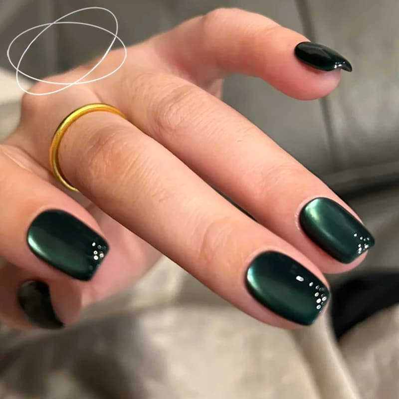 30 pieces of fake nails for girls, fake nails green eye effect of cat with glue, cheap acrylic nails to apply with glue, fashionable nail art.