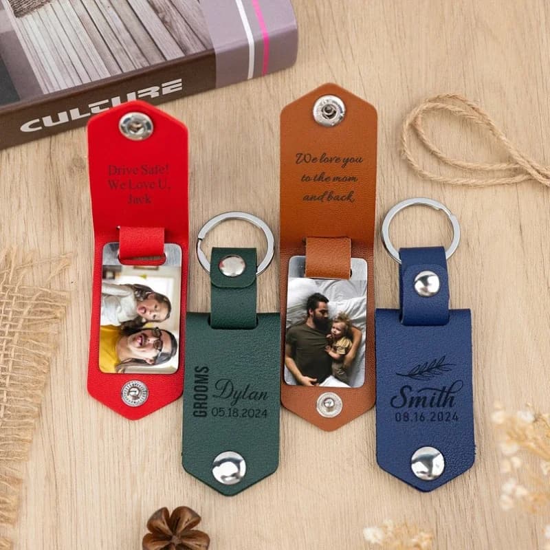 Personalized Image Keychain Name UV Printing Custom Photo Metal Keychain Leather Keychain Laser Engraved Car Keychain