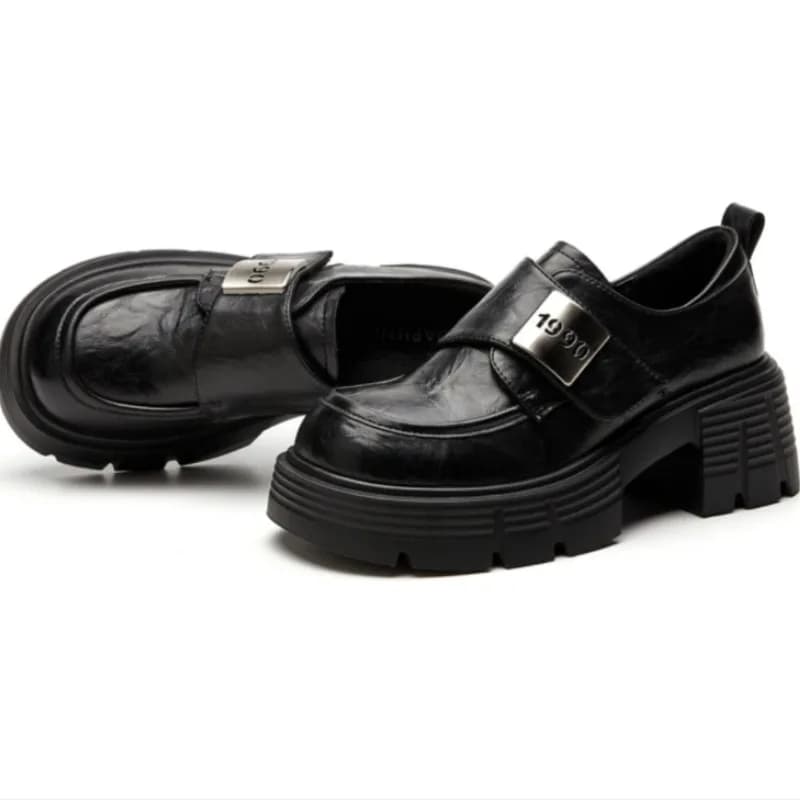 2025 New moccasins with big heel for women - Short brief-on shoes British style spring/ autumn red leather