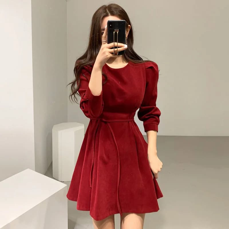 Abito da sposa invernale in velluto rosso stile coreano, gonna a vita alta a trapezio, maniche lunghe, scollo rotondo, per donna, alla moda, per il lavoro.