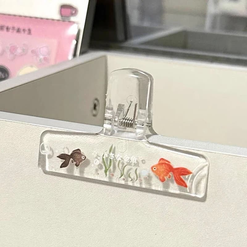 Graziose clip in acrilico trasparente a forma di pesce rosso, stile giapponese, per l'organizzazione di documenti e scrapbooking, ideali per ragazze.