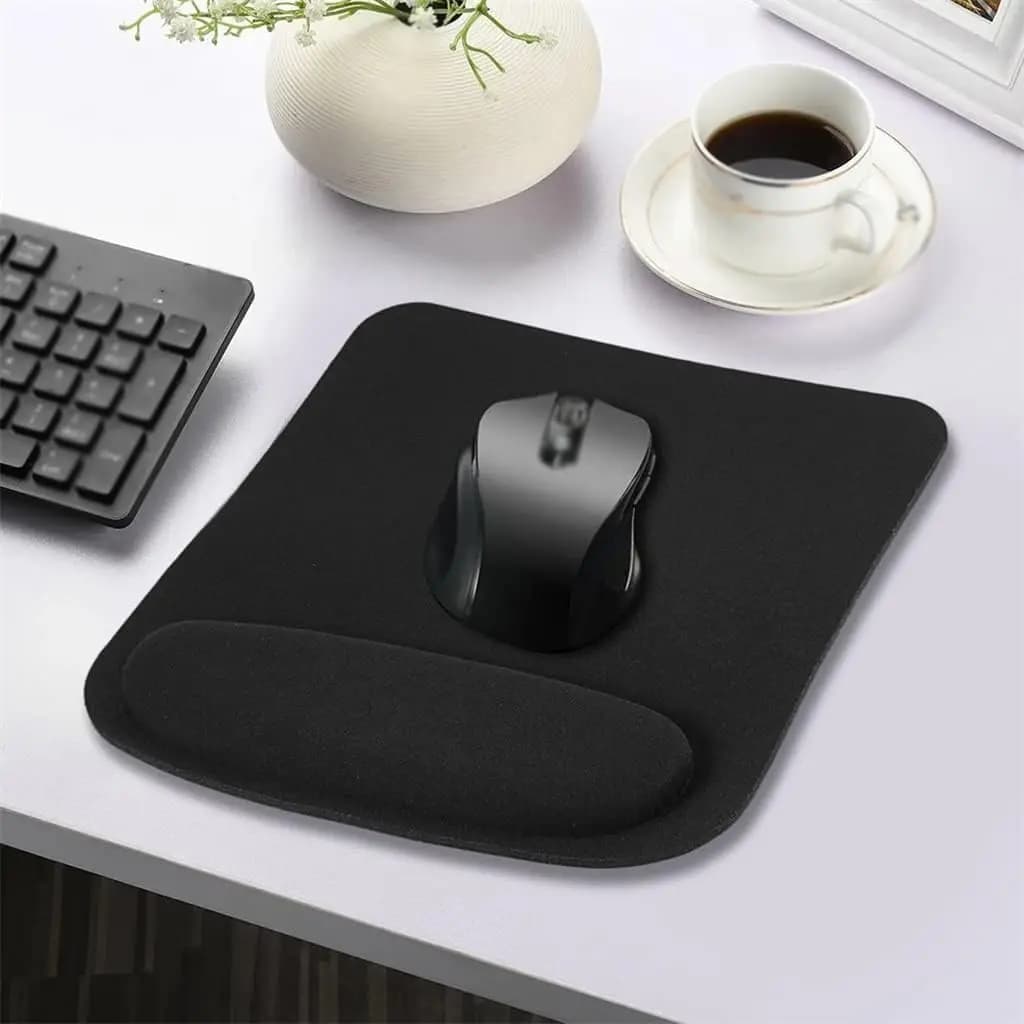 Tappetino per mouse da ufficio/gaming antiscivolo con poggiapolsi imbottito. 23x21x0,3 cm, per scrivania, migliora la postura