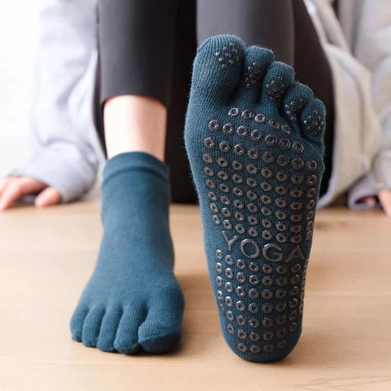 Women's Pilates Socks Breathable Socks from Yoga Non-slip in Silicone to five fingers non-slip cotton socks for classic woman dance