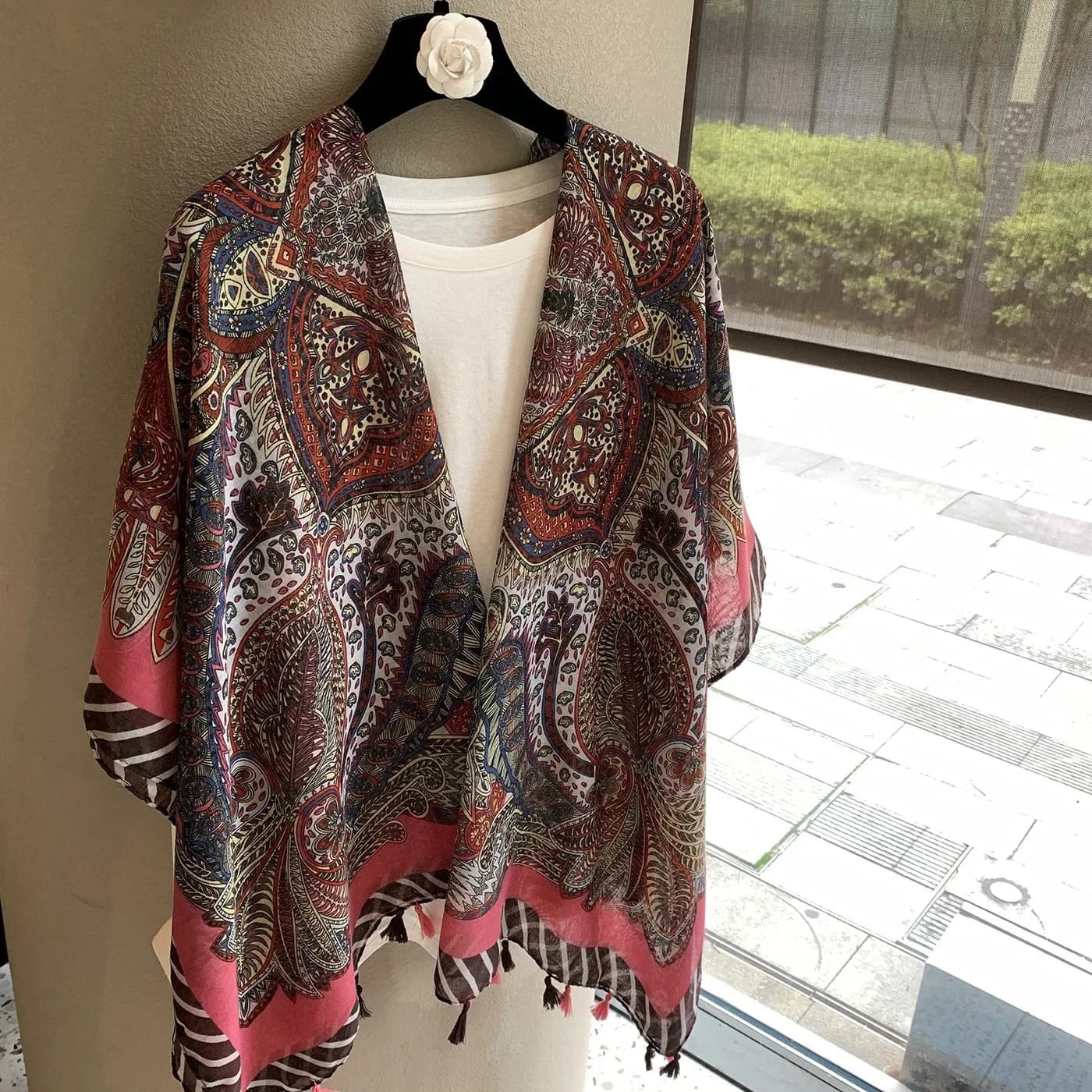 Bohemia Vintage Floral Tassel Cotton Viscose Shawls Scarf Lady High Quality Wrap Pashmina Stole Bufandas Muslim Hijab 180*90Cm