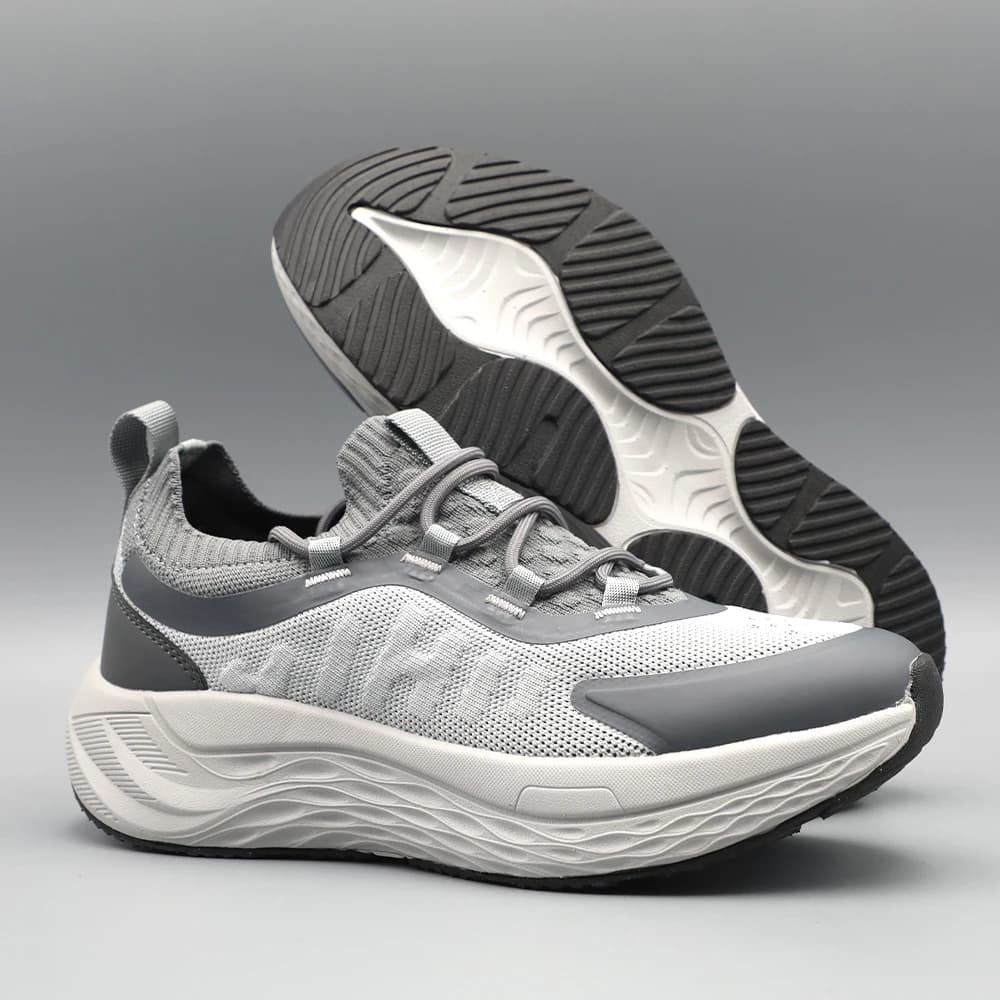 Scarpe casual da uomo per sport all'aria aperta, in rete traspirante, con fondo spesso, assorbimento degli urti, scarpe da viaggio leggere, primavera autunno, nuovo stile