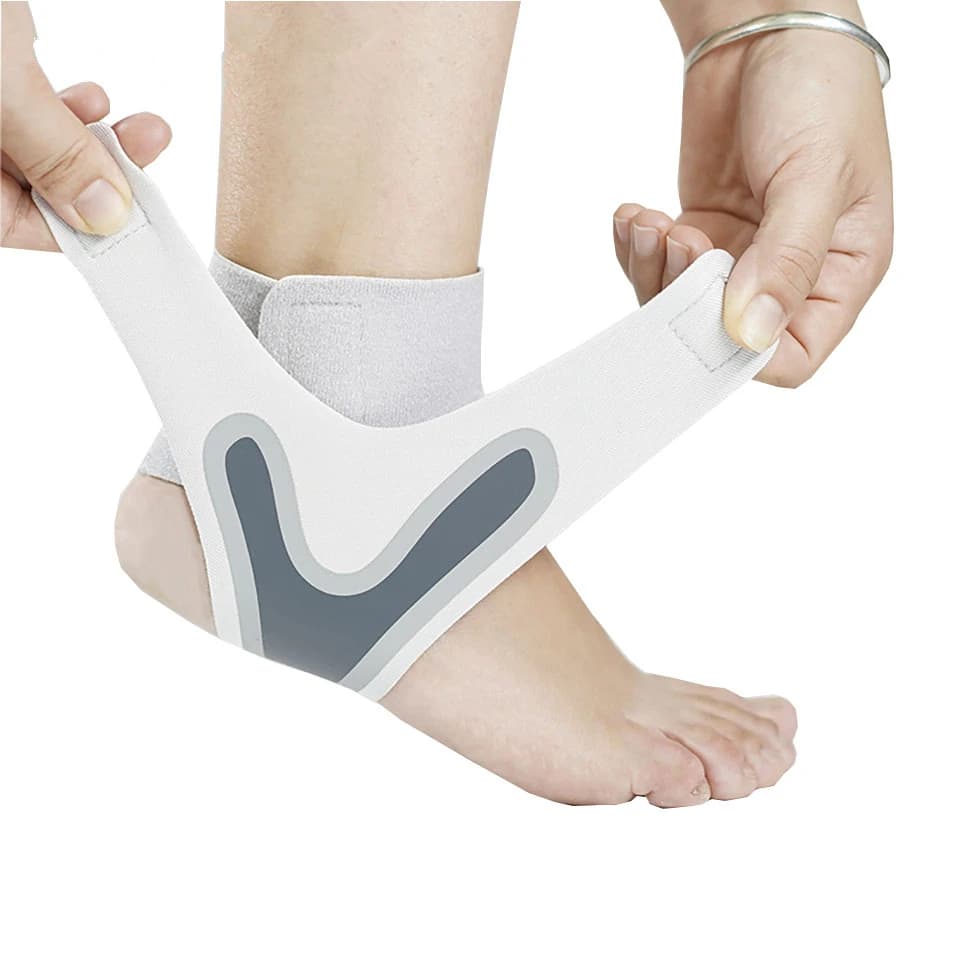 Supporto per Caviglia Regolabile Sportivo per Uomini e Donne, Fascia Compressiva Traspirante per Caviglia, Taglie S-XL