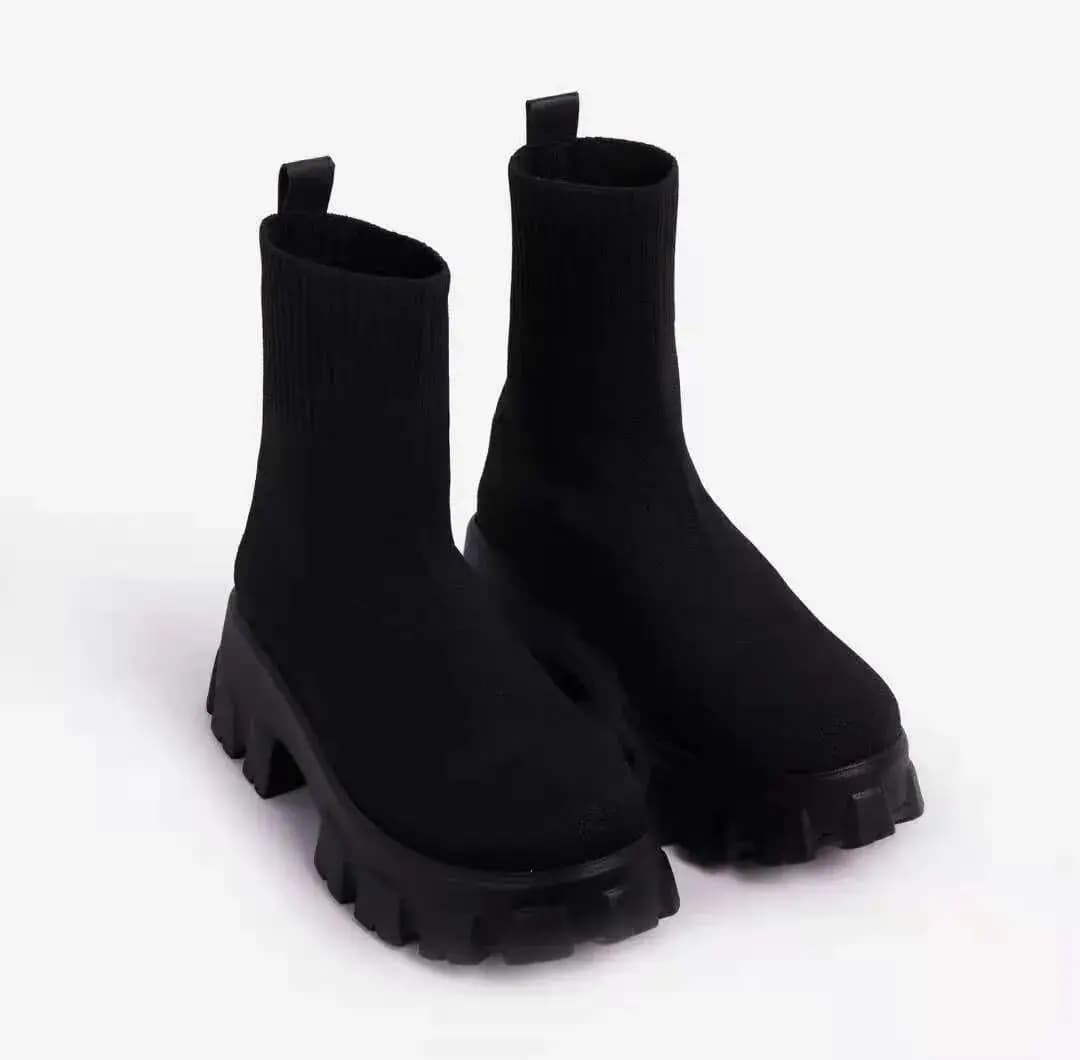 Scarpe Casual con Suola Spessa Autunno Inverno 2023, Stivali Corti da Donna con Tacco Piatto, Moda in Pelle di Maiale Stratificata e Materiale EVA