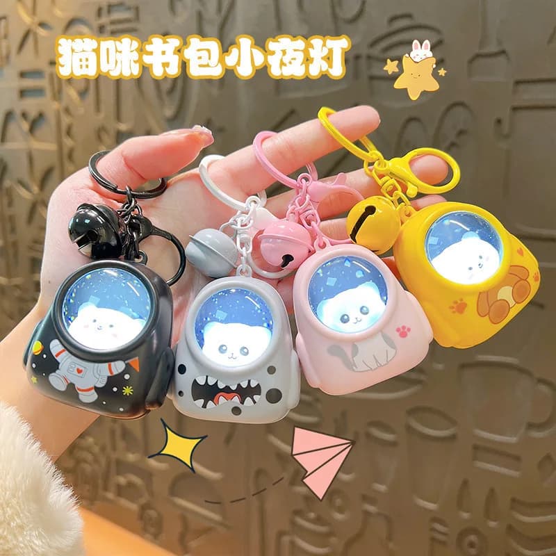 Portachiavi con gatto astronauta, luce notturna luminosa, accessori per zaino, decorazione per borsa, ciondolo, piccolo regalo, giocattolo.