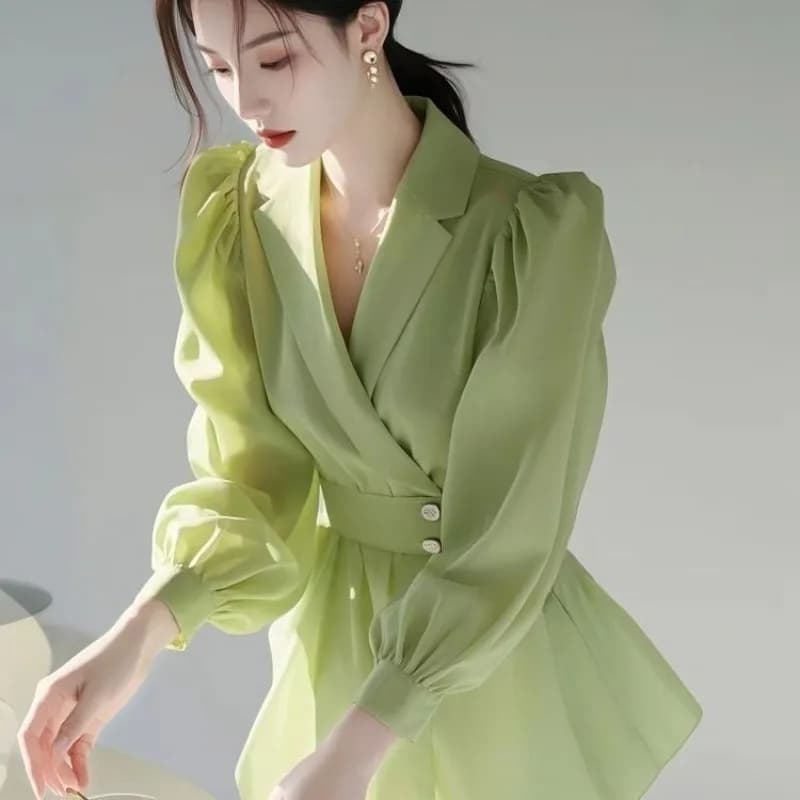 Camicia da donna a maniche lunghe con colletto rovesciato tinta unita primavera allentata moda donna Top con bottoni temperamento tendenza elegante