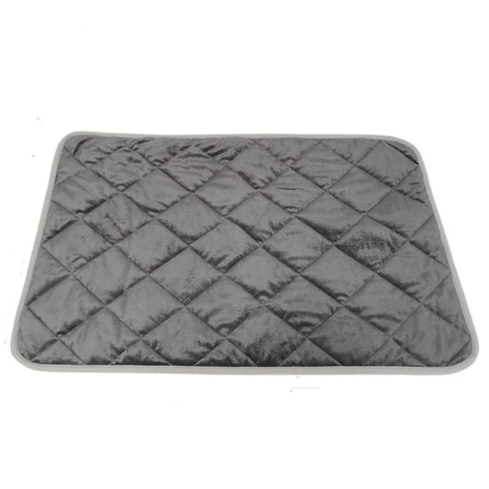Tappetino per animali domestici Tappetino per cani autoriscaldante antiscivolo Coperte termiche pieghevoli per animali domestici Tappetino per cassa per cani morbido e accogliente Autunno Inverno