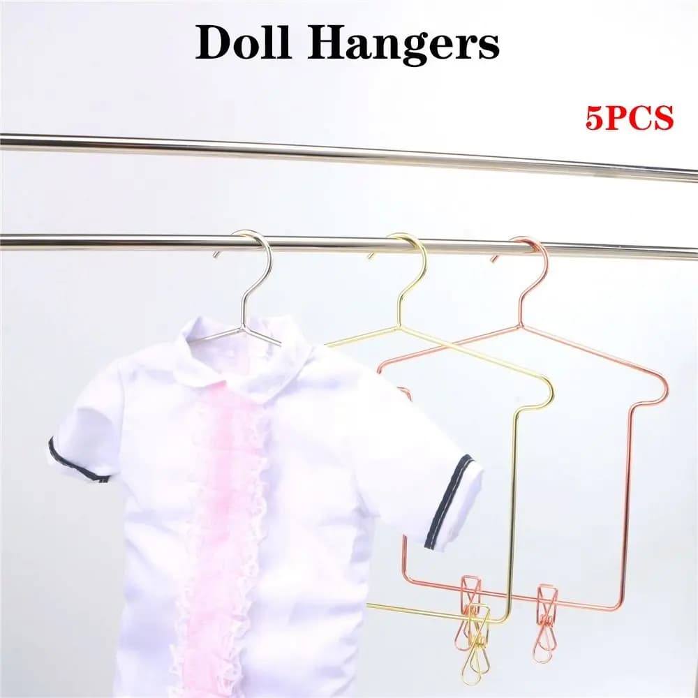 5 pcs of cute metal doll dresses for doll houses furniture hangers for dolls
