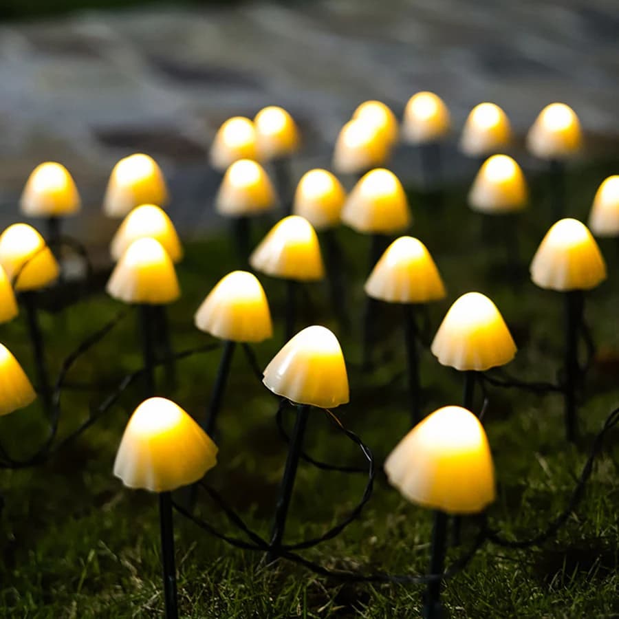 Luce solare da prato, luce colorata a LED, stringa luminosa a fungo plug-in per esterni, luce d'atmosfera, luce da cortile