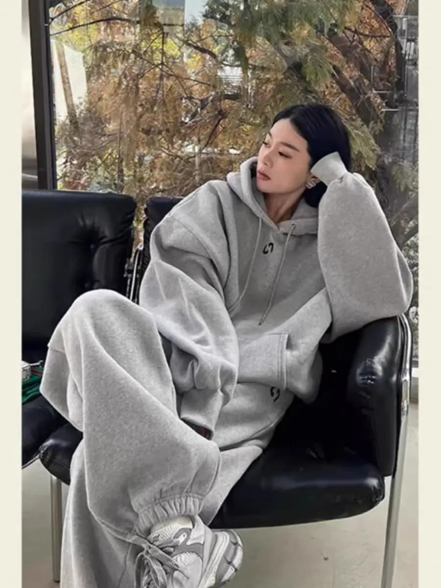 Felpa con cappuccio in pile ispessito e pantaloni a gamba larga, set due pezzi, abbigliamento sportivo casual in stile street americano per donna, primavera...