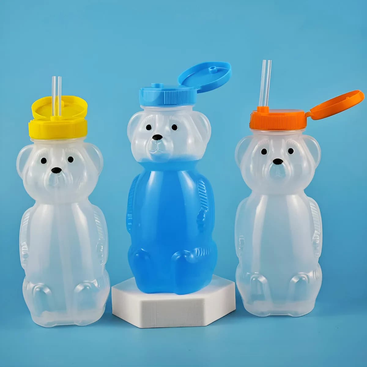 Container for Drinks in Plastic Bear Shape Carinus, Glass with Bear Shape Cannuccia Cartoon with Cannucce Flexible for Milk, Juice, Honey