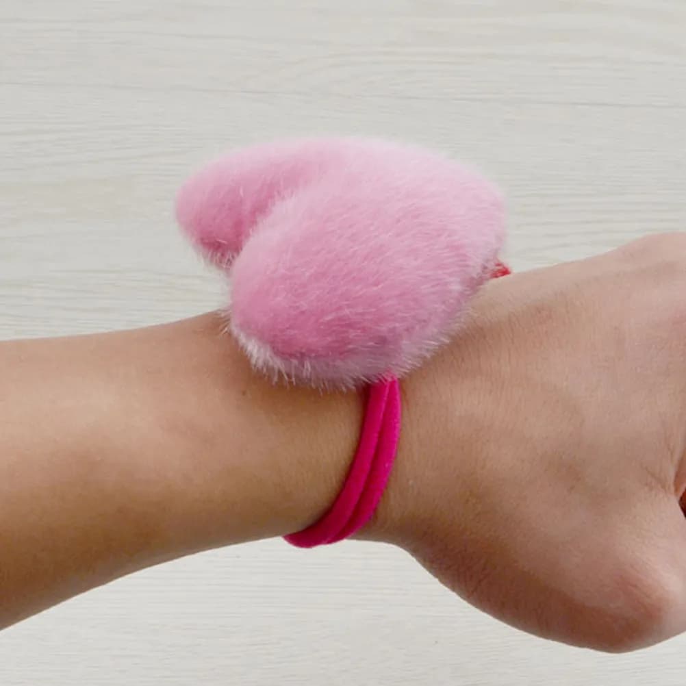 2 Pezzi Porta Spille a Cuore da Polso, Cuscinetti Porta Aghi da Cucito, Organizzatori Portatili per Aghi da Ricamo e Forniture per Cucito