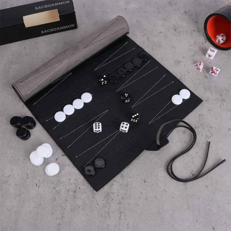 Set di Backgammon in pelle portatile Mini giochi da tavolo da viaggio per bambini regali di gioco da tavolo creativi fatti a mano della famiglia Backgammon