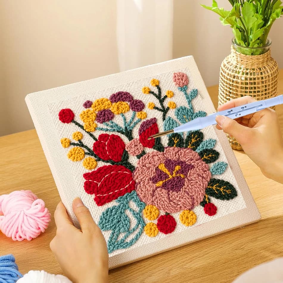 Punch Needle Kit for Beginners Floral Bouquet Rug Hooking Set with Hoop Punch Needle Starter Craft Set for Festival Gift and Hom