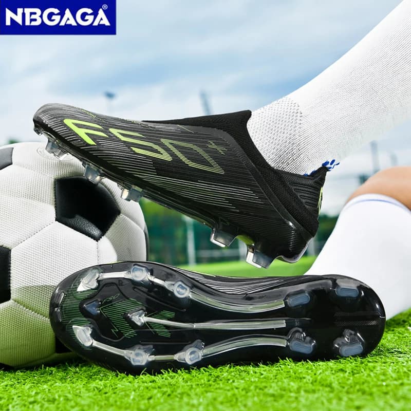 Nuove Scarpe da Calcio per Uomo, Calzature Sportive Antiscivolo per Esterni, Scarpe da Calcio Ultraleggere e Comode per Giovani