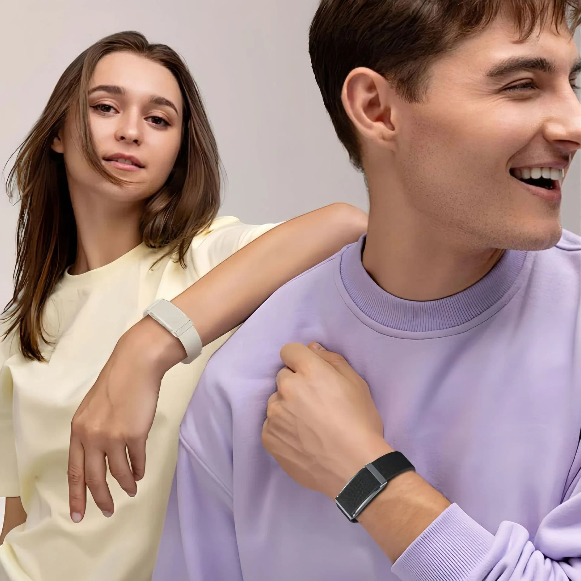 Nuovo Braccialetto Fitness Sportivo Intelligente con Monitoraggio Frequenza Cardiaca e Pressione Sanguigna, Contapassi, Notifiche Chiamate, Smartwatch per Uomini e Donne