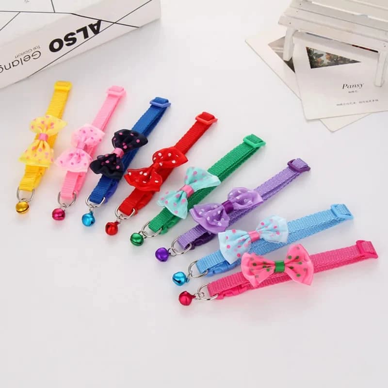 1/3 Pezzi Collare alla Moda per Gatti con Campanello, Collare per Cani e Gatti con Adorabile Fiocco, Cinturino Regolabile con Fibbia, Accessori per Gattini e Cuccioli