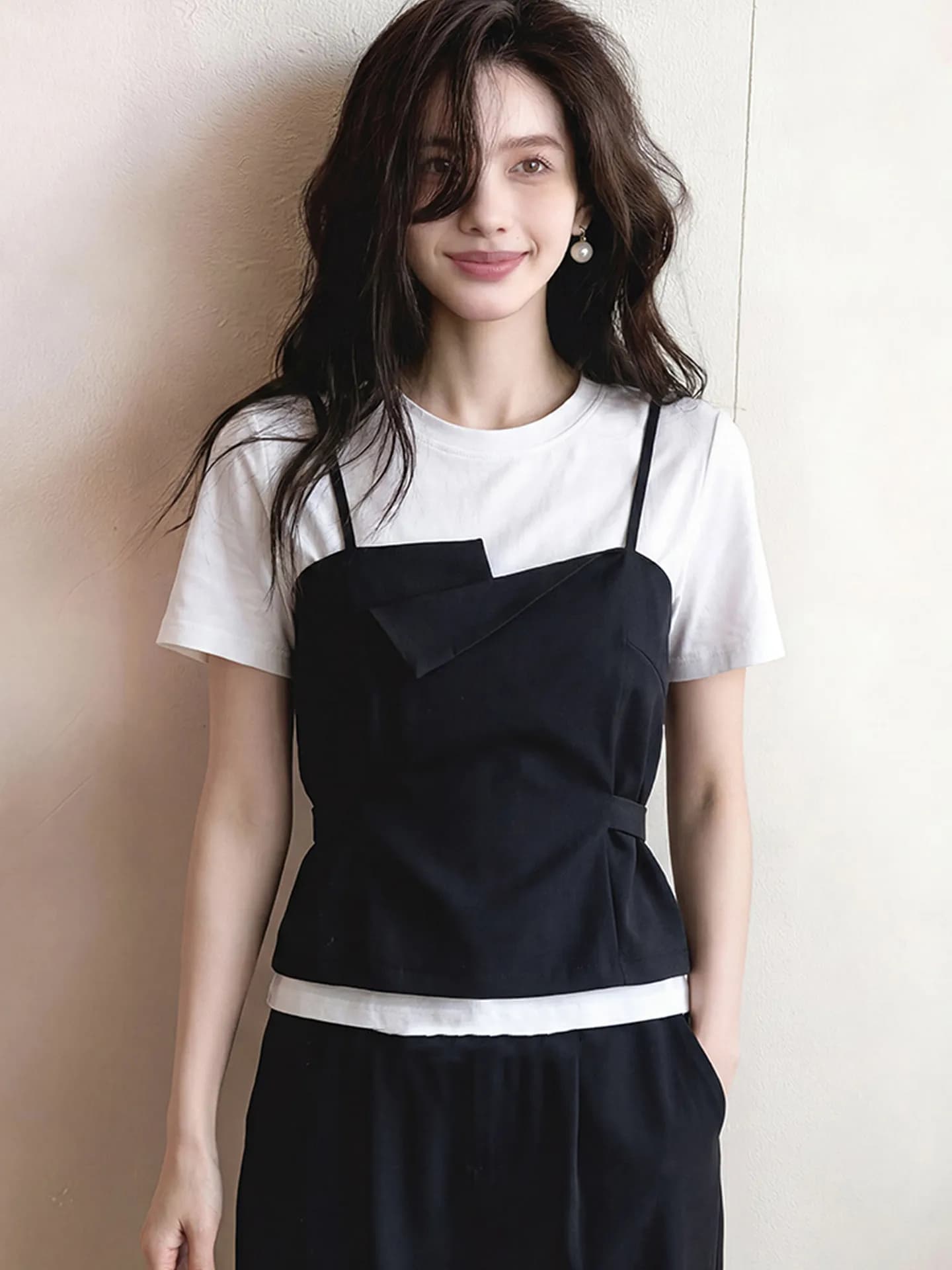2026 New Korean Style Summer Color Block Short Sleeve T-Shirt Women's Design Versatile Elegant Top Two-Piece Set City Walk La...