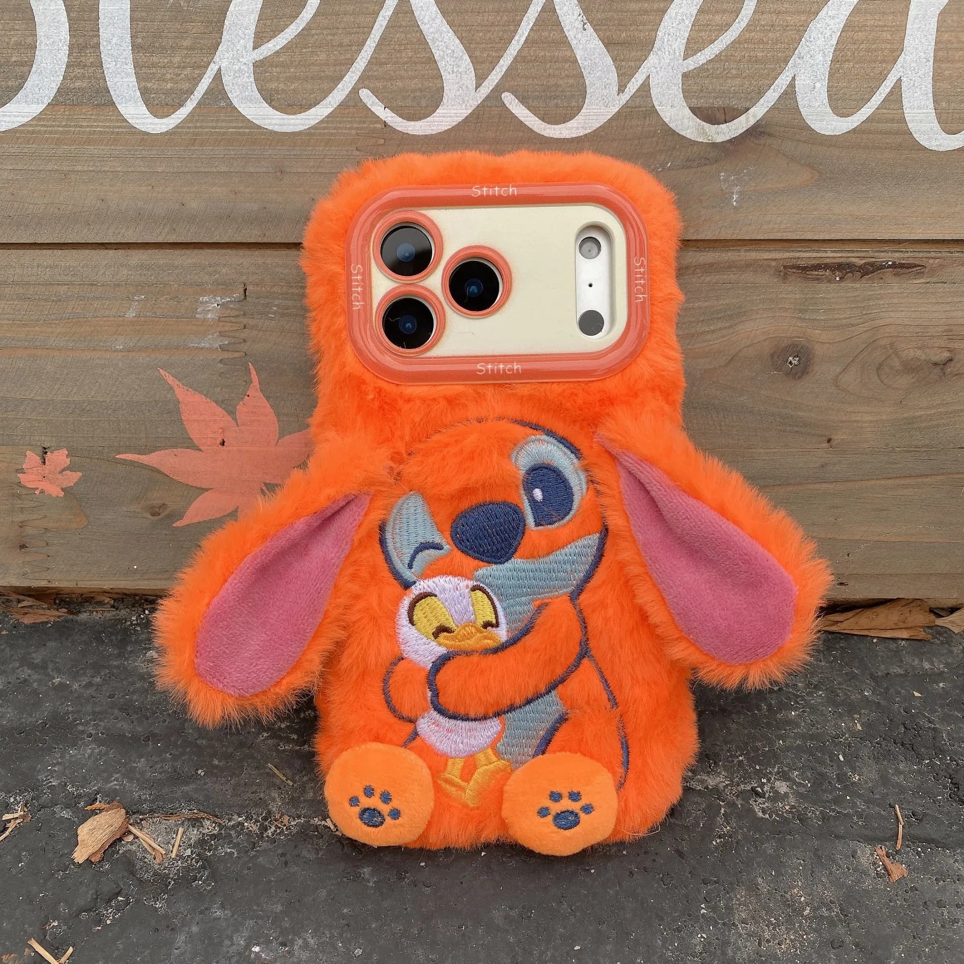 Custodia per telefono in peluche 3D con simpatico cartone animato Stitch e supporto, compatibile con iPhone 17 Air, 17, 16, 15, 14, 13, 12, 11 Pro Max