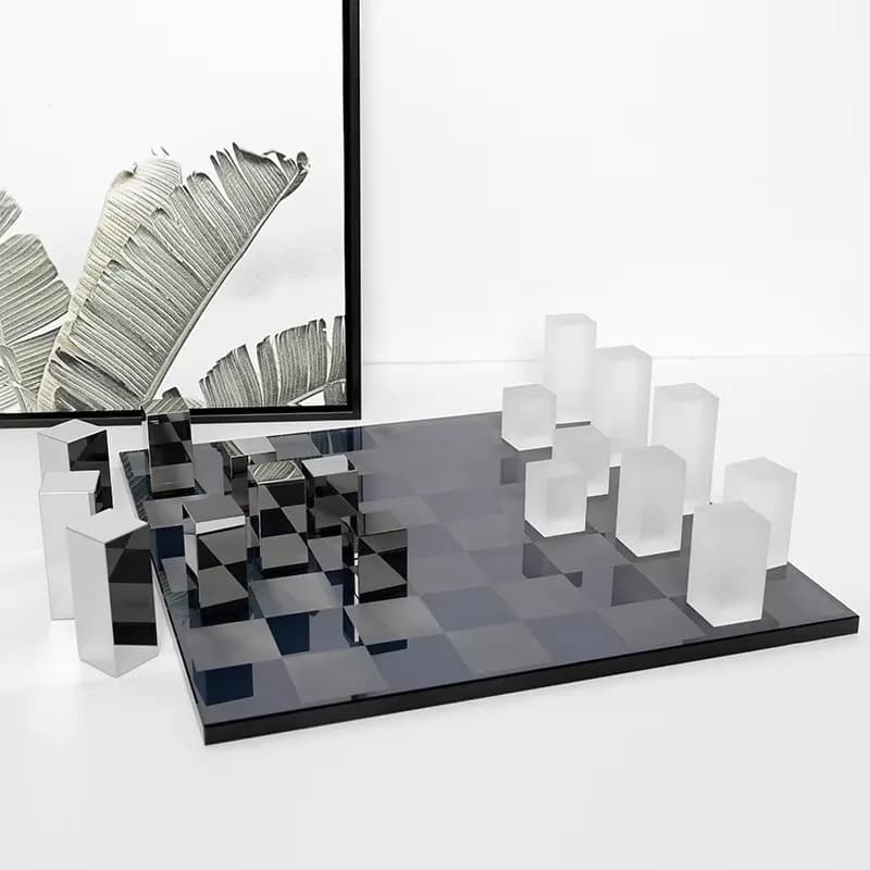 Set di scacchi da tavolo in cristallo internazionale di lusso moderno da gioco di scacchi diversificato