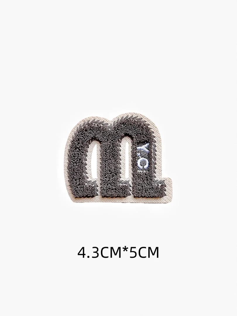 Nuovo Patch Ricamato alla Moda con Lettere, Accessori per Abbigliamento, Decorazione per Scarpe e Borse con Kit Ago e Filo
