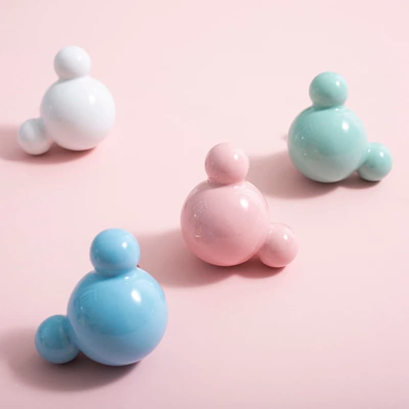 HOT 10PCS Base in ottone ceramico Orso carino Maniglie per mobili Maniglia Manopole per cassetti Baby Room Kindergarten Parco giochi Cabinet Tira Manopole