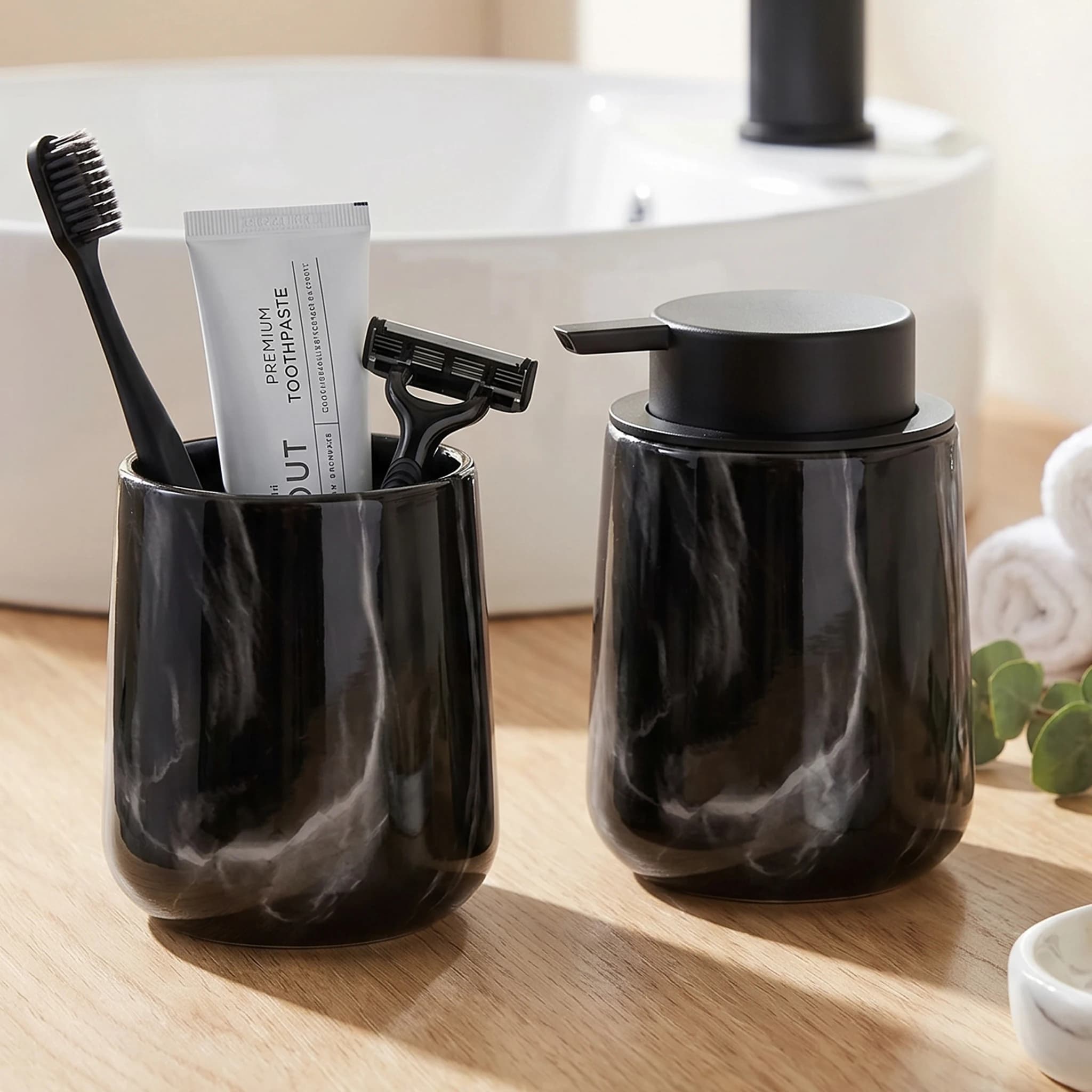 Set di 2 Eleganti Dispenser di Sapone Schiumogeno in Marmo Nero - Bottiglie Ricaricabili per Sapone Liquido/Lozione per Bagno e Cucina