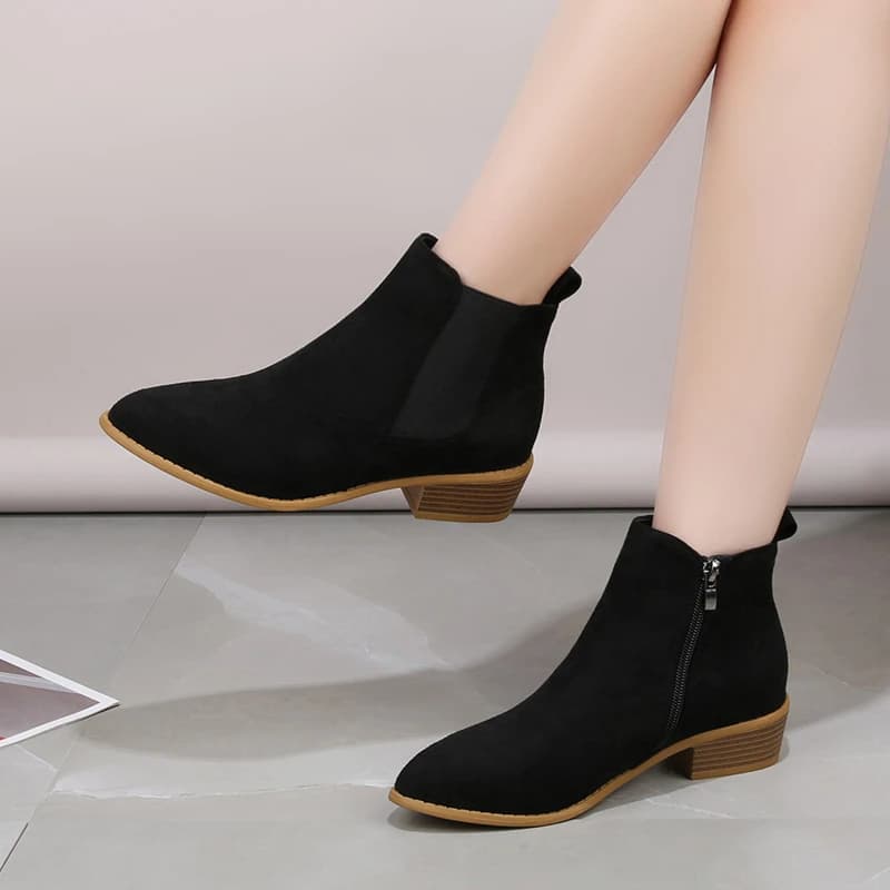 Stivali da donna 2024 stivaletti con tacco spesso in pelle scamosciata a punta autunno donna Plus Size 43 stivaletti con tacco con cerniera Botas De Mujer