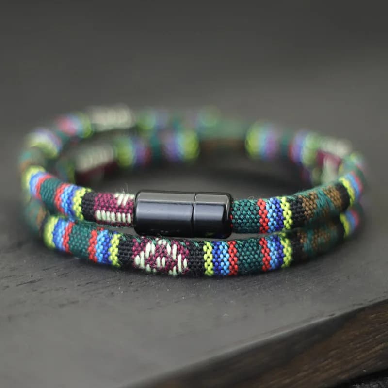 New In Bohemian Men Corda Bracelet Magentic Braclet Adventure Survival Braslet Pulseras Hilo Hombre Beach Surf Brazalete