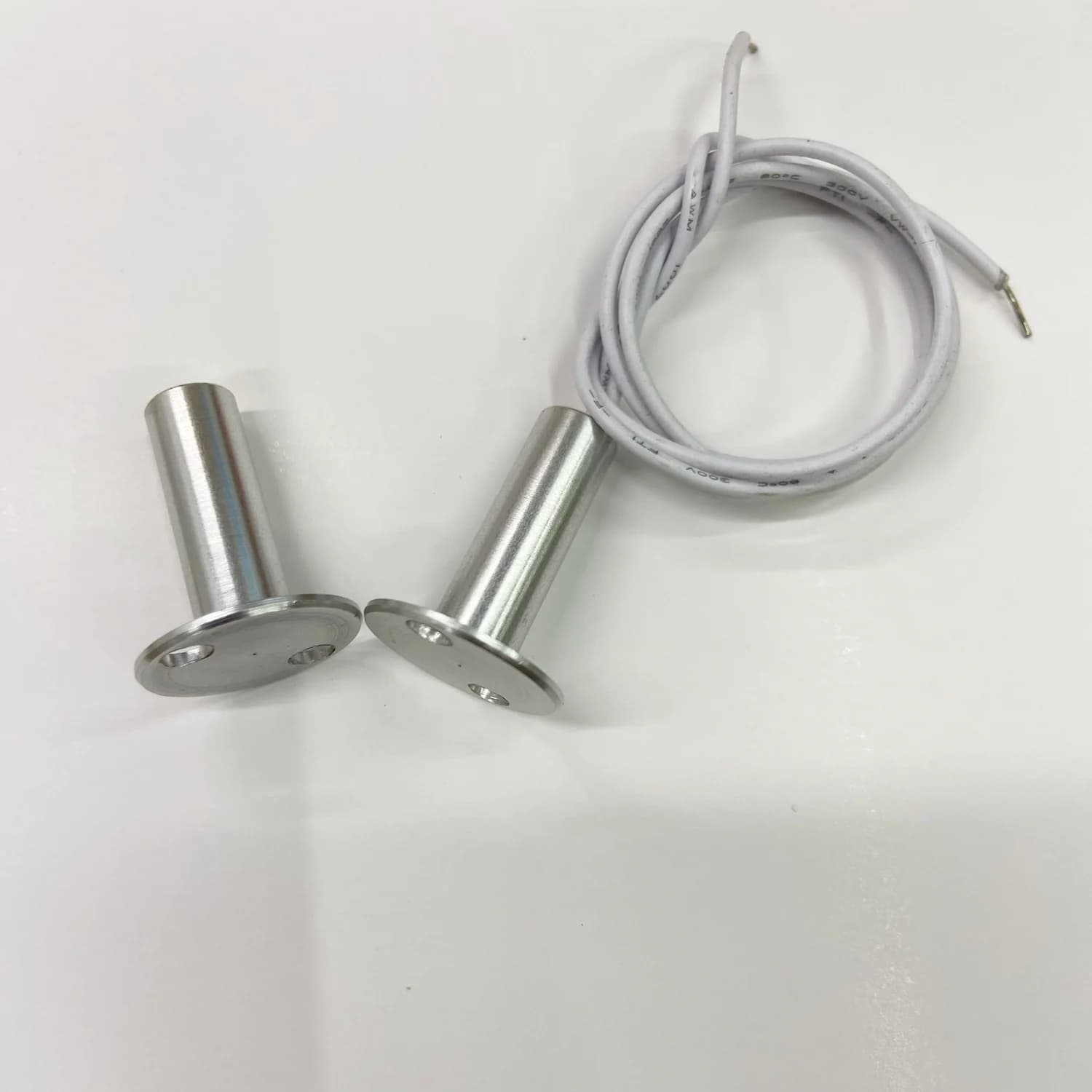 10 pz Wired Porta Magnetica Aperta Sensore di Allarme Cassa In Metallo Finecorsa NC/NO Contatto A Secco Reed Interruttore Antifurto allarme antifurto