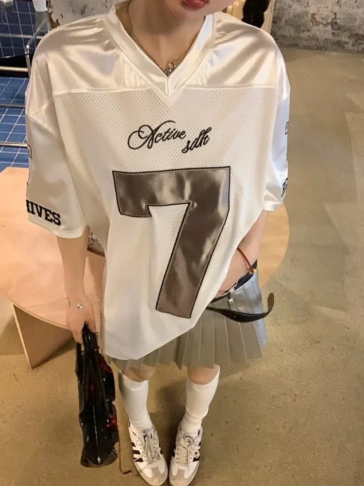 Y2k Sports t-shirt Oversize da donna Hip Hop Number Graphic magliette a maniche corte argentate t-shirt da basket Casual ad asciugatura rapida coreana