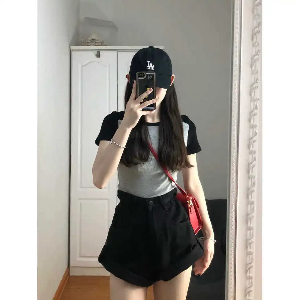 T-shirt slim fit a maniche corte da donna, top estivo patchwork in stile coreano, moda casual, misto poliestere ed elastan, girocollo