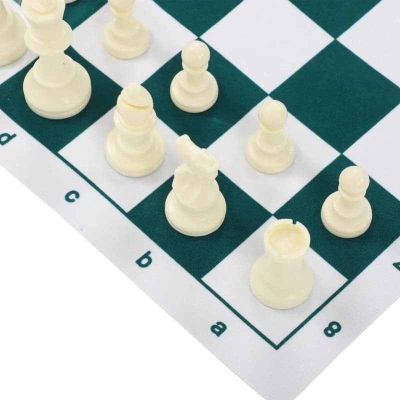 Set di scacchi in plastica, gioco da tavolo con scacchiera in similpelle da 50x50 cm, ideale per feste, campeggio e relax
