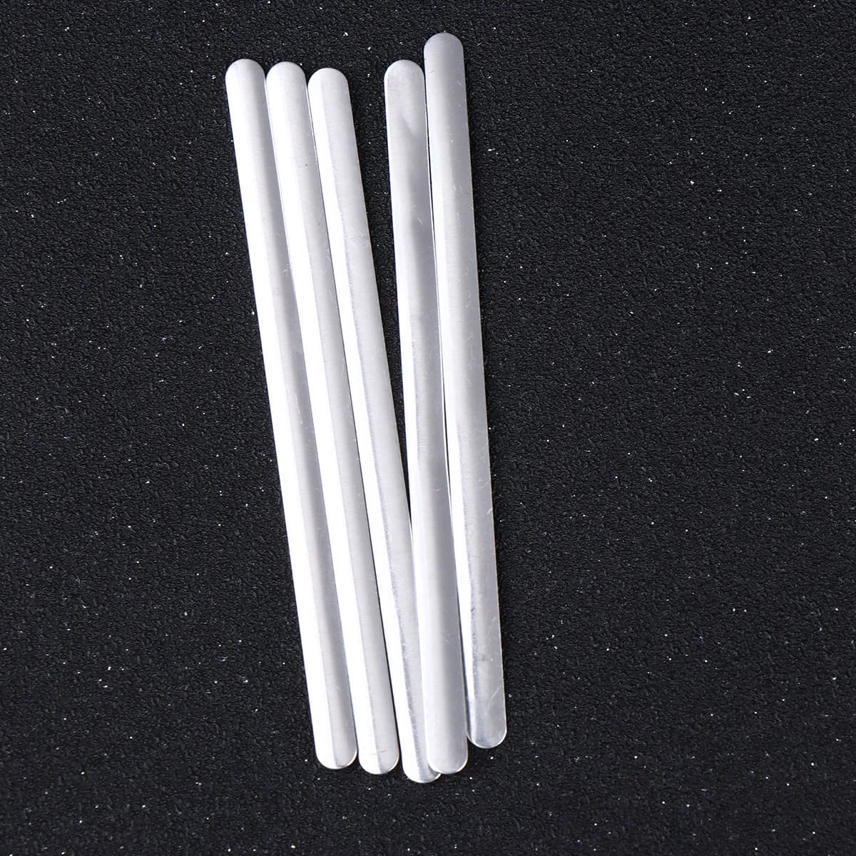 200 Pezzi di Strisce in Alluminio per Maschere, Filo per Ponte Nasale Professionale, Robusto e Flessibile, Adatto per Maschere Fai-da-Te Stile Chirurgico