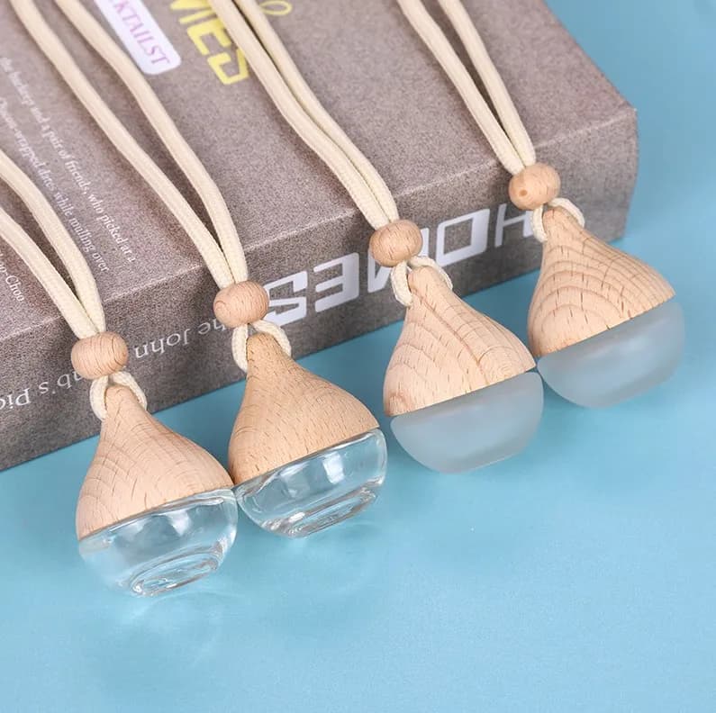 Trasparente smerigliato goccia d'acqua a forma di diffusore di olio essenziale ciondolo per auto profumo bottiglia vuota in vetro ornamenti con coperchio in legno ni651