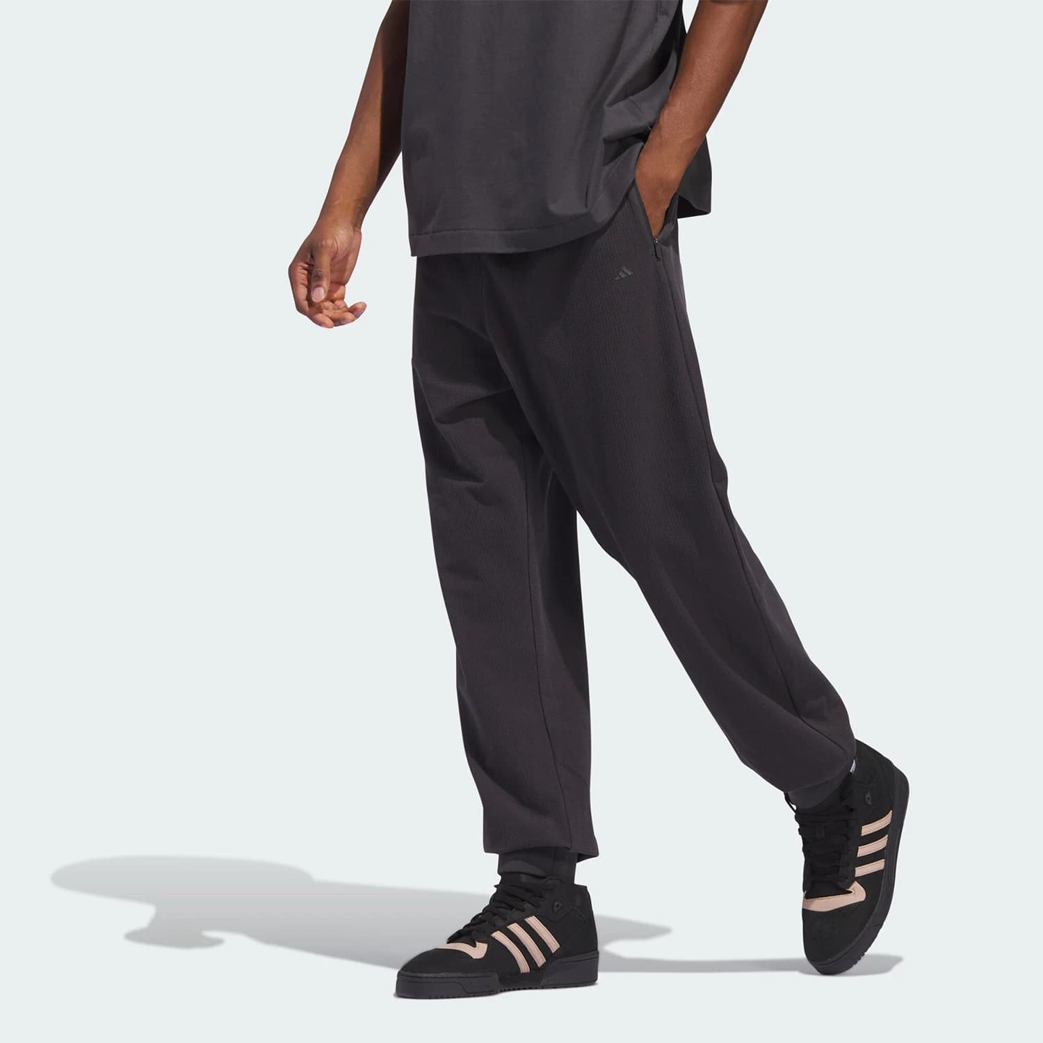 Abbigliamento sportivo da basket autunnale ufficiale Adidas, originale, per uomo e donna, modello IT2474