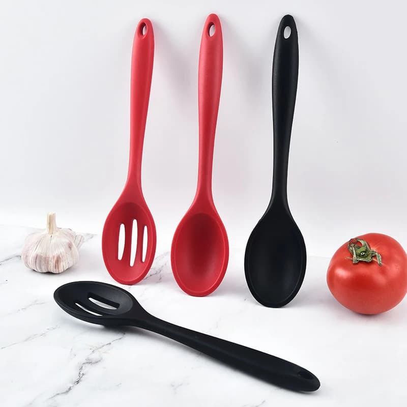 2 pezzi cucchiaio in silicone manico lungo cucchiaio da zuppa cucchiaio per mescolare insalata cucchiaio da cucina resistente al calore cucchiaio da tavola antiaderente utensili da cucina