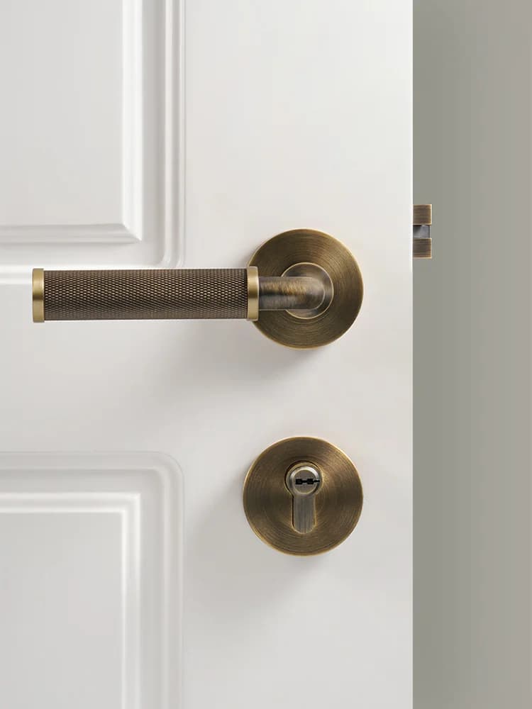 Dooroom Set Maniglia per Porta in Ottone Lussuoso Zigrinato, Bronzo Anticato, Moderno, per Interni, Camera da Letto, Bagno, con Maniglia a Pomolo e Serrature per Privacy e Passaggio