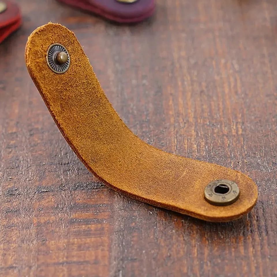 Organizzatore di cavi in vera pelle Cavo per auricolari vintage Clip per linea dati Avvolgicavo Fascetta per gestione cavi Organizzatore per cavi da ufficio