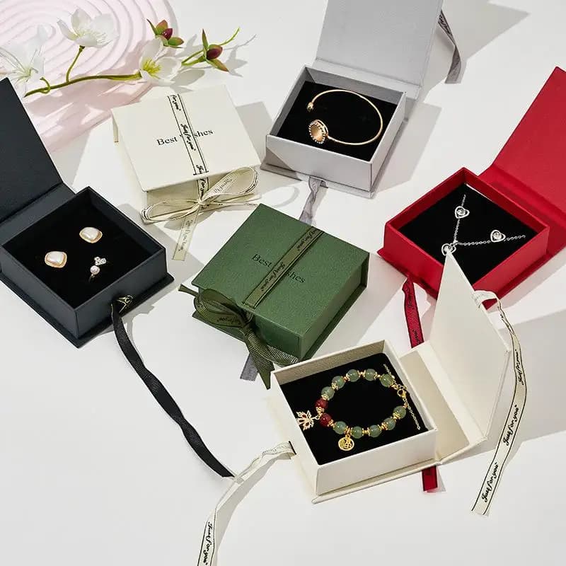 Ribbon Flip Box Cardboard Jewelry Box With Foam Inside Necklace Bracelet Ring Earring Box Gift Packaging Box