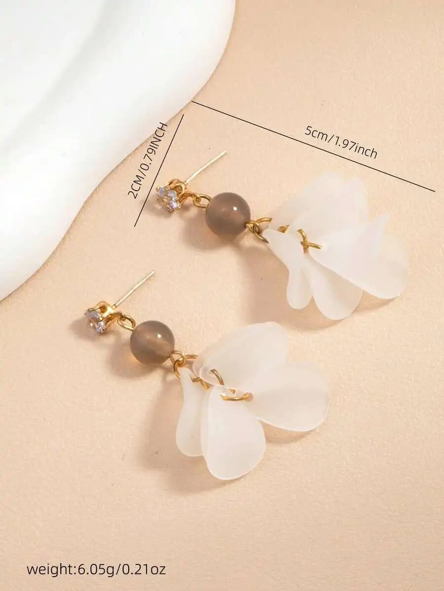 1 Pair Elegant Goddess-Style Fashionable Everyday Petal Dangle Earrings