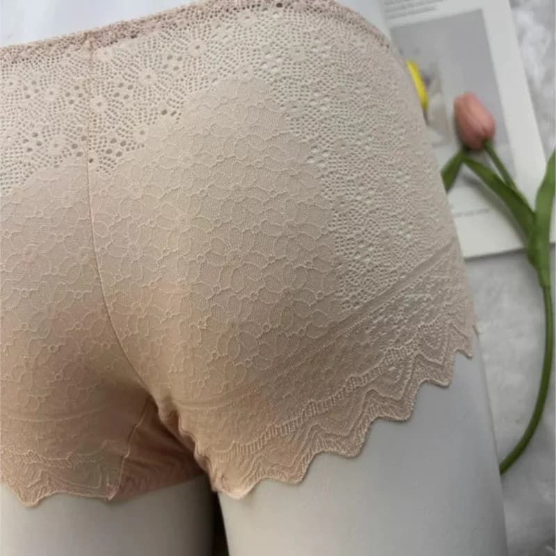 Man Sexy Briefs Silky Jacquard Soft Elastic Close‑Fitting Panties Comfortable Daily Wear Crossdressing LGBT Underwear