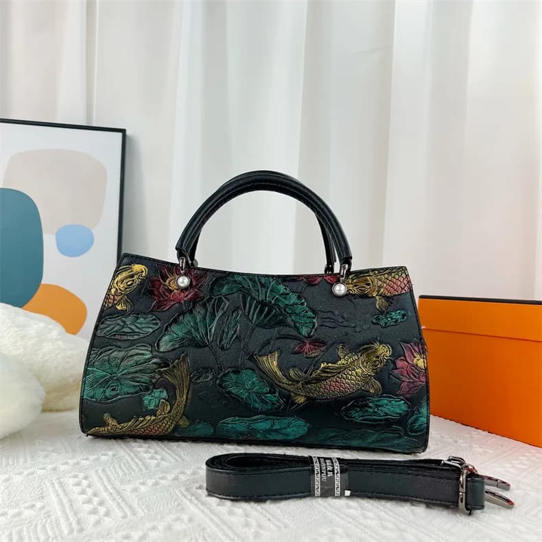 Retro Fashion Ladies Handbag Carved Floral Crossbody Shoulder Bag Wealth Attracting Fish Medium Square Bag for Casual Use